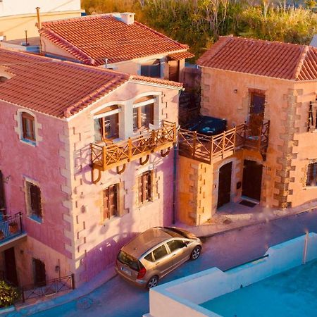 Microcosmos Halepas Chrissi Akti Chania Exterior foto
